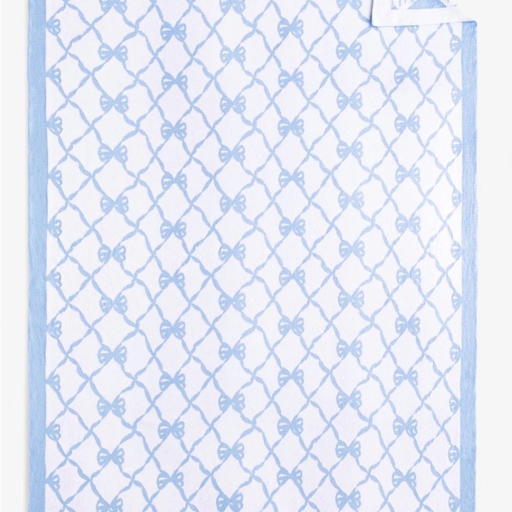 LoveShackFancy Bow Blanket. Blue!